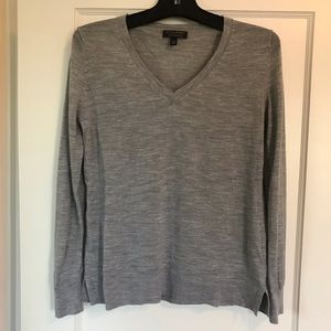 Banana Republic merino wool lightweight sweater S
